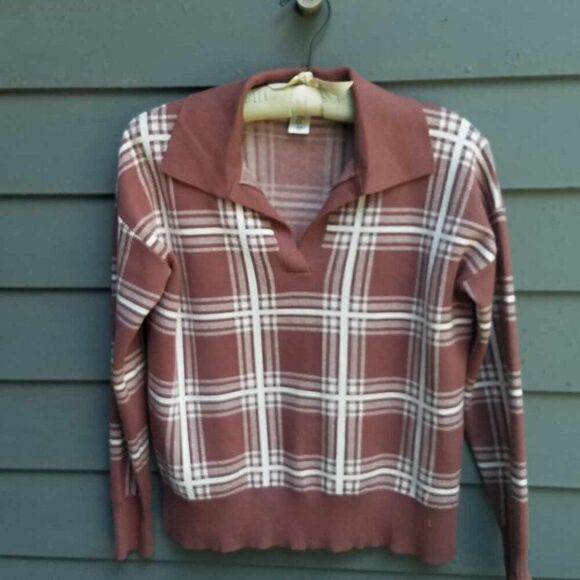 Max Studio Brown White Plaid Knit Sweater with Collar size Medium - Picture 2 of 11